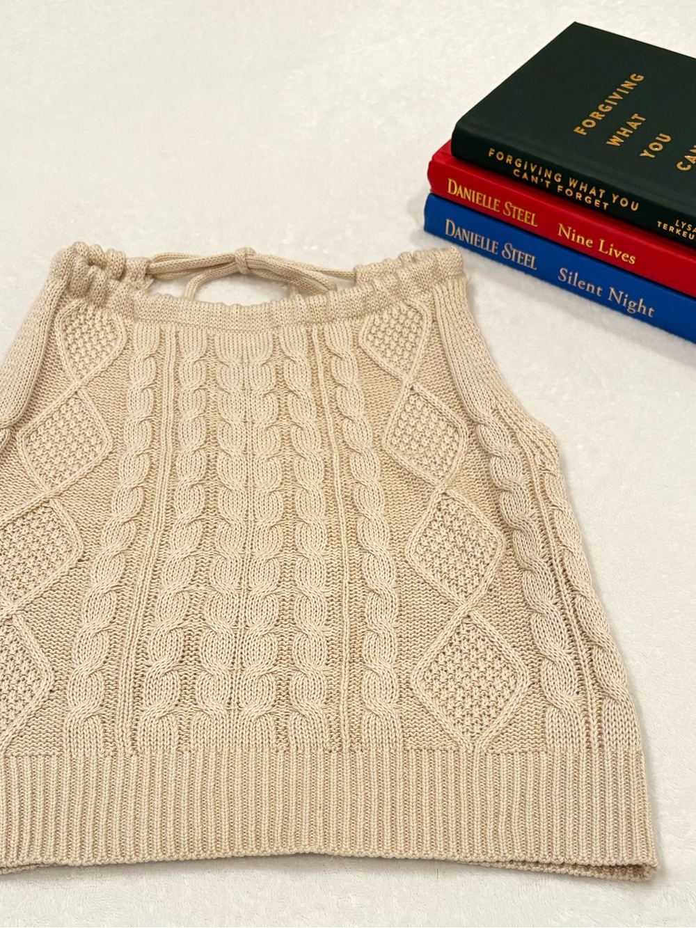 Boho Cable Knit Sleeveless Sweater Halter Size Large Beige Drawstring Mock Neck